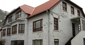 Mýrarbraut 13 seld á 46,5 milljónir króna