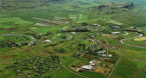 Allt húsnæði selst og skortur á vinnuafli