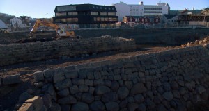 Engin sátt um hver á að borga fyrir hafnargarða