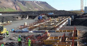 Áætlað er að allt að sex hundruð manns vinni við byggingu kísilvers á Bakka