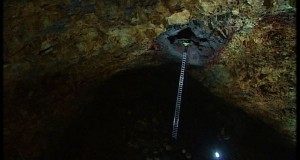 Hafna tilboði í Þríhnúka