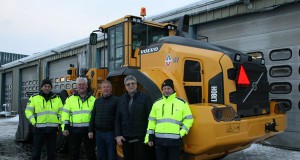 ÍAV fær Volvo L180H hjólaskóflur afhentar