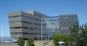 ON semur við Varma og vélaverk ehf / KSB um hringrásadælur