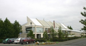 18.05.2016 Ársel. Endurnýjun á þaki og glugga 2016