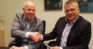 Undirritun verksamnings milli ÍAV og Reita