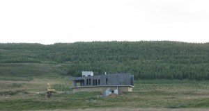 Uppsteypu lokið á Kárhóli – Stefnt á að starfsemi hefjist fyrir veturinn