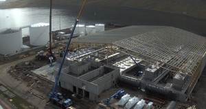 Framkvæmdir við byggingu uppsjávarfrystihúss ESKJU á Eskifirði miðar vel áfram