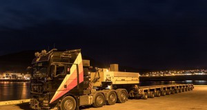 Túrbína Þeistareykjavirkjunar var flutt á 108 hjóla trukki