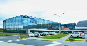 Nýtt 3.000 fermetra alhliða íþróttahús verður reist við Egilshöll