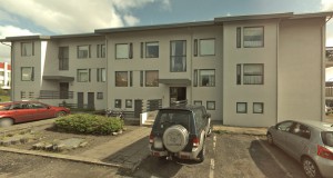 24.03.2017 Húsfélagið Kambaseli 54 – 56, Utanhússviðhald – Gluggaviðgerðir og Málning