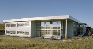 22.07.2019 Fossvogsskóli, matsalur og veggir á lóð