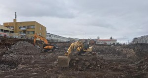 Framkvæmdir við Hafnarbraut á Kársnesi í Kópavogi, eru komnar vel af stað