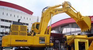 Móðurfélag Toyota kaupir Kraftvélar