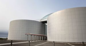 Byggt við Perluna fyrir 350 milljónir