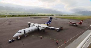 09.05.2022 Akureyrarflugvöllur nýtt flughlað og akbraut – lagnir, efra burðarlag og malbik