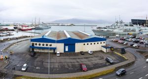 Útiloka stórt hótel eitt og sér á Geirsgötu 11