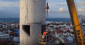 Danirnir settu „sænska dínamítið“ á sinn stað í strompinum