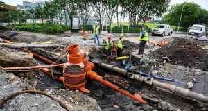 Allt á floti á Hverfisgötu: Vatnslaust á Hótel 101