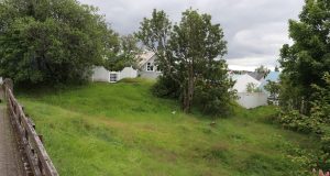 Hverfisgata 12 í Hafnarfirði er laus til úthlutunar fyrir flutningshús