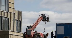 Lægra lóðaverð tafið uppbyggingu