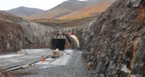 Framvinda við vinnu Dýrafjarðarganga