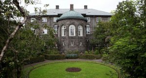 Þrjú tilboð innan kostnaðaráætlunar