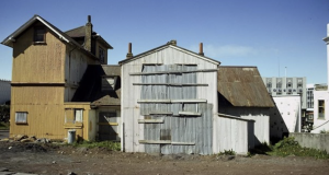 Timburhúsabyggð að hruni komin