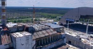 Bygging kjarnorkuhvelfingar í Tsjernobyl – Heimildarmynd