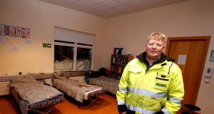 Verktakar fá skjól í fjöldahjálparmiðstöð