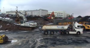 Framkvæmdir við stærstu bygginguna að hefjast