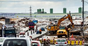 Breikkun Reykjanesbrautar er á áætlun