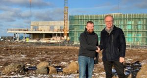 Grjótgarðar sjá um frágang lóðar við Stapaskóla