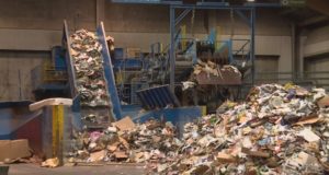 Segir Sorpu á leið í greiðsluþrot um miðjan mars