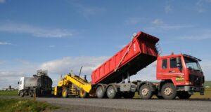 Hvað er malbik? Hvað er klæðing?