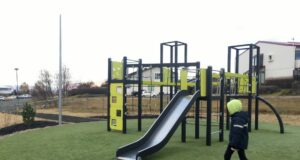 18 grunn- og leikskólalóðir endurgerðar eða lagfærðar