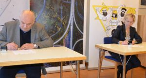 Skrifað undir verksamning um þverun Þorskafjarðar