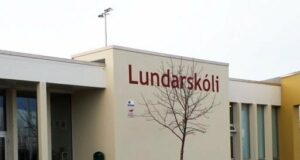 06.05.2021 Akureyrarbær. Lundarskóli – Endurbætur á B álmu og inngarði