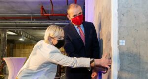 Hornsteinn lagður að Húsi íslenskunnar