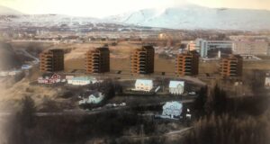 Meirihluti bæjarstjórnar Akureyrar samþykkti að úthluta SS Byggir lóðum við Tónatröð án auglýsingar