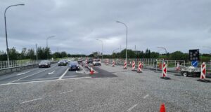 Vegna framkvæmda við Bústaðaveg