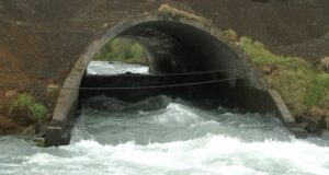 Viðgerðum við Þverá lýkur ekki á næstunni