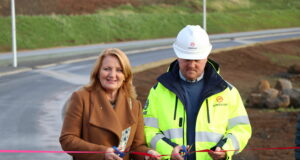 Ásvallabraut í Hafnarfirði opnar fyrir umferð