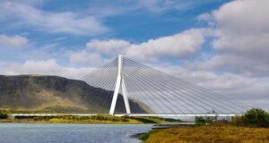 Leitar eftir aðilum til að reisa, fjármagna og reka Ölfusárbrú