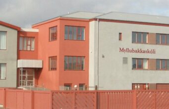 Reykjanesbær hafnar öllum tilboðum í lóðarfrágang við Myllubakkaskóla Reykjanesbær hafnar öllum tilboðum í lóðarfrágang við Myllubakkaskóla