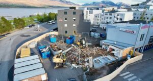 Búið að rífa Nætursöluna á Akureyri