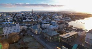 Flugbrautin opnuð á ný