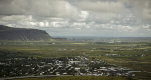 Hefur ekki fengið borgað fyrir bílskúrinn