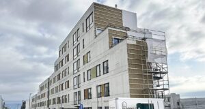 Lekavandamál í sex ára gömlu húsi