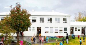 Loka Hagaborg næsta vetur