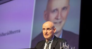 Stendur ekki til að opna Bláfjallaveg að nýju